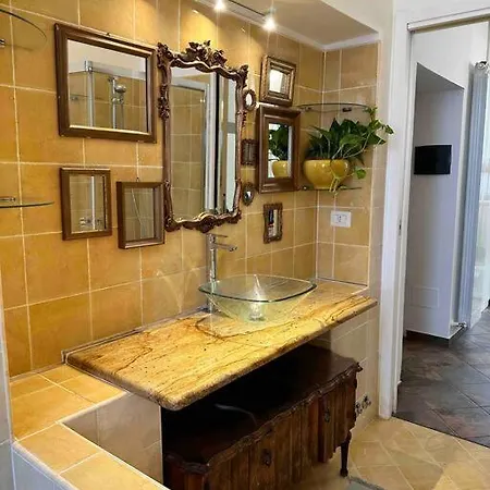 Casa Di Lo *